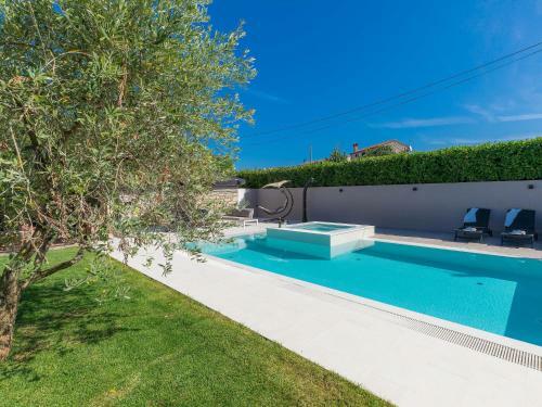 Holiday Home Villa Mala