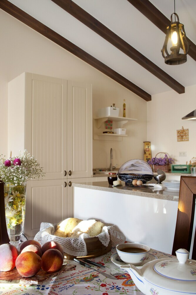 Bed & Breakfast Artvilla