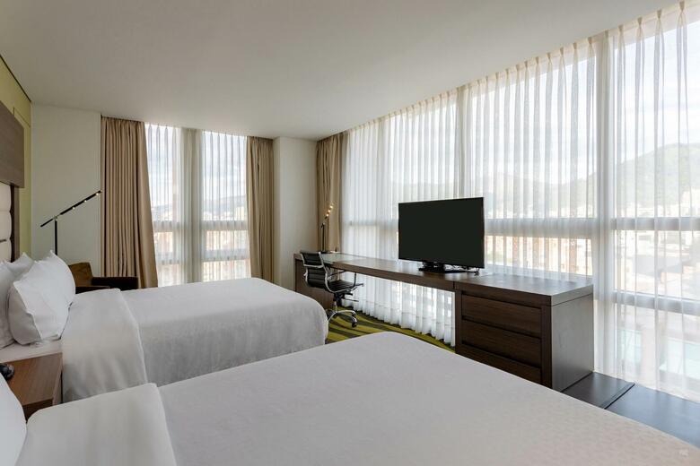 Hotel Four Points By Sheraton Bogot�