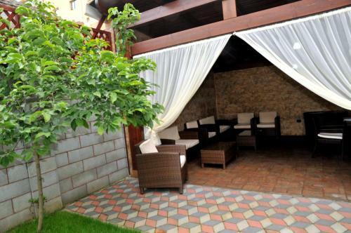 Bed & Breakfast Pensiunea Normandia