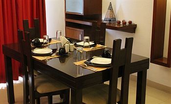 Apartamentos Sherwood Suites