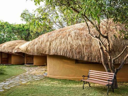 Hotel Mercure Goa Devaaya Resort