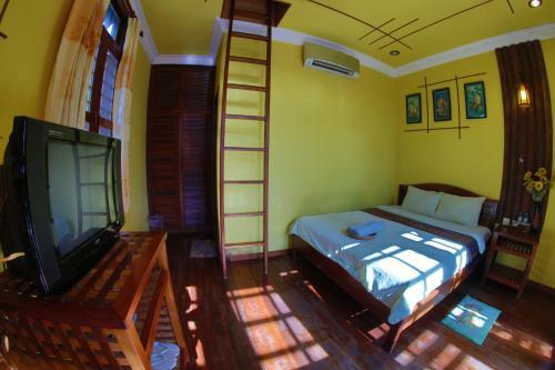 Natural Bungalows