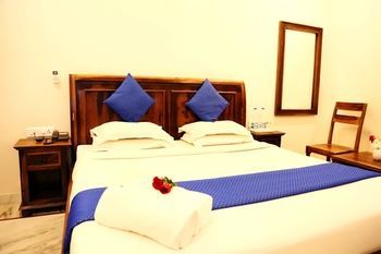 Hotel Royal Pratap Niwas