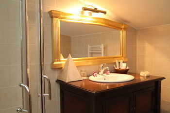 Hotel Emire