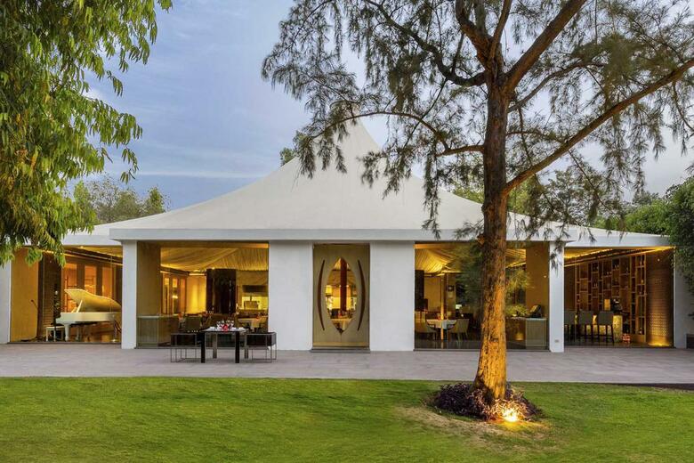 Hotel Dusit Devarana