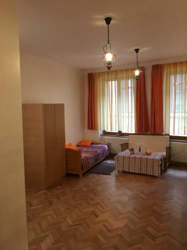 Hostel Mara