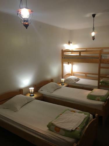 Hostel Mara