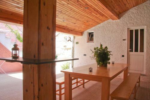 Hostal Alojamento D Ines