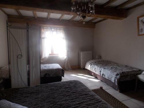 Hostal A La Mare Du Vieux Ch�ne