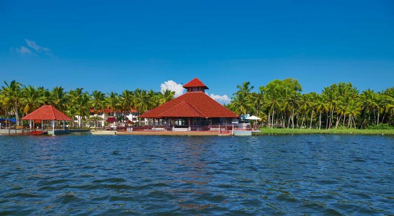 Hotel Estuary Island