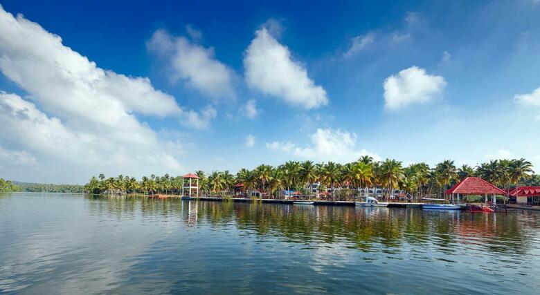 Hotel Estuary Island