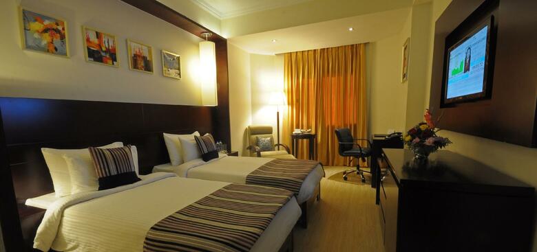 Hotel Golden Tulip Udaipur