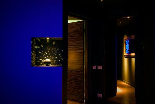 Qiu Hotel Rooms