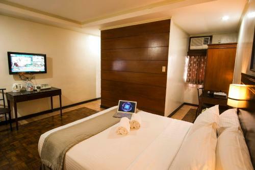 Fersal Hotel - P. Tuazon Cubao