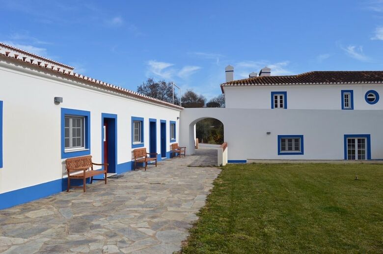 Hostal Herdade Ribeira De Borba