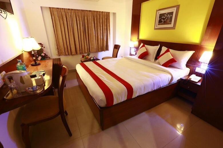 Hotel Priyadarshini Park