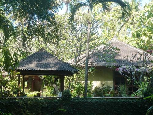 Hostal Saraswati Holiday House