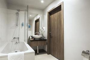 Oxygen Central Apartments