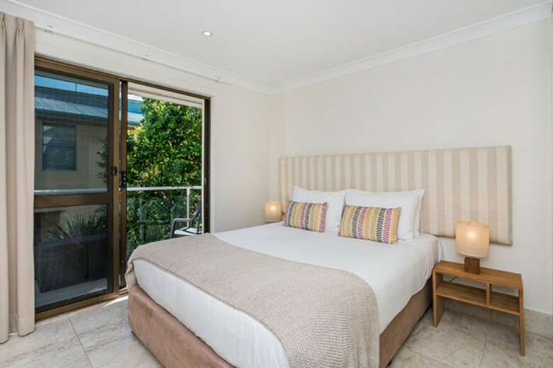 Aparthotel Bayview Beachfront Apartments