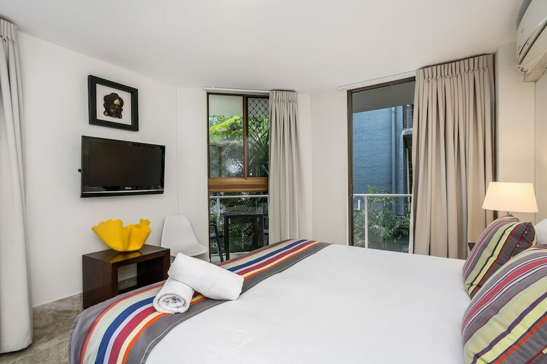 Aparthotel Bayview Beachfront Apartments