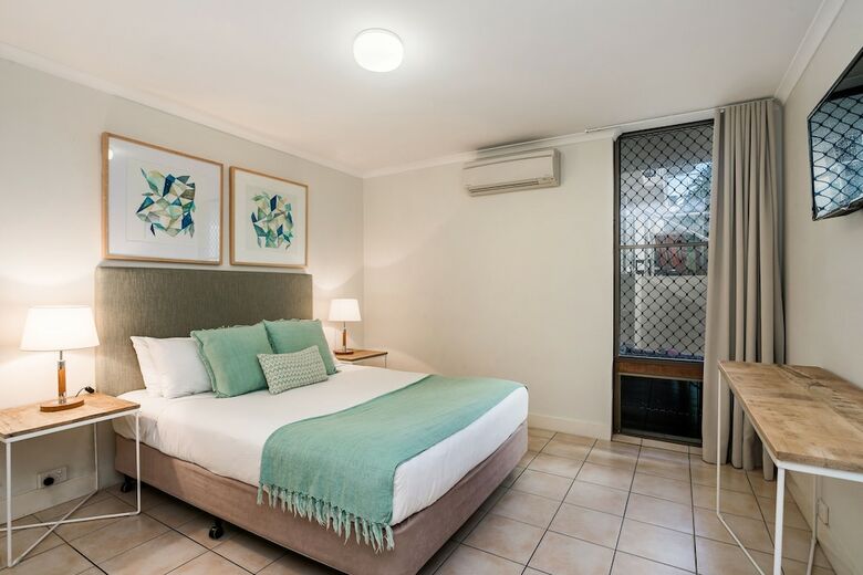Aparthotel Bayview Beachfront Apartments