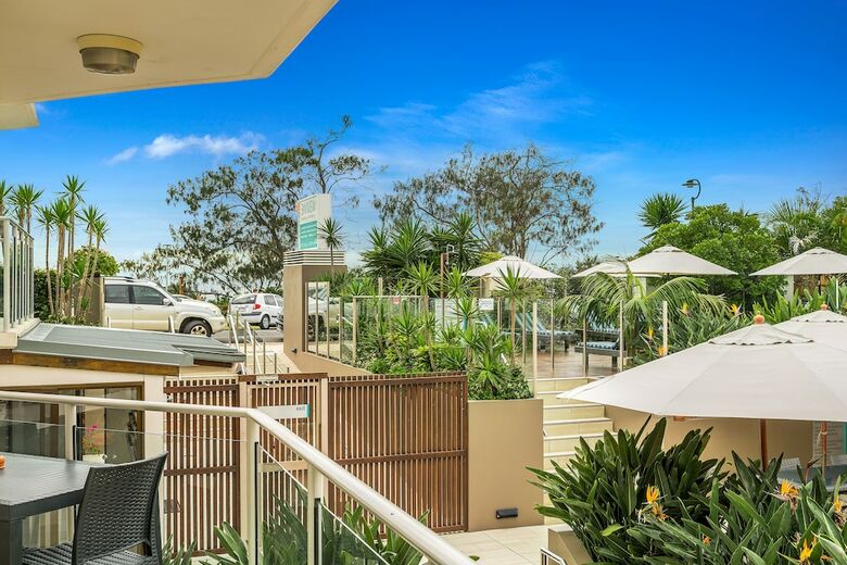 Aparthotel Bayview Beachfront Apartments