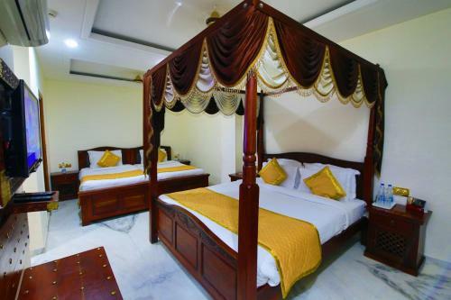 Hotel The Heritage Palace