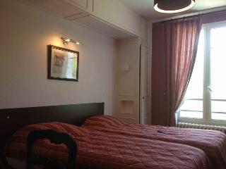 Hotel Logis H�tel Et R�sidence Des Bains