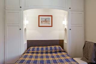 Hotel Logis H�tel Et R�sidence Des Bains