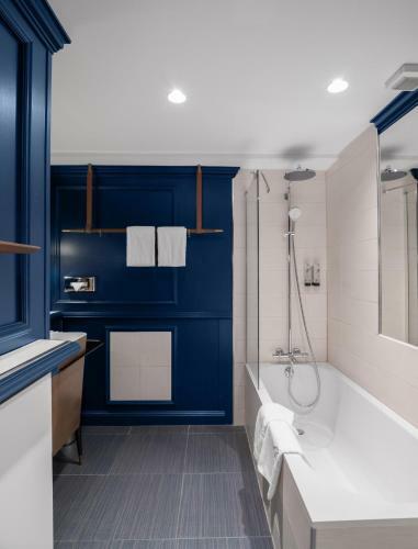 Hotel Hostellerie La Cheneaudi�re & Spa