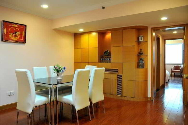 Hotel Renhe