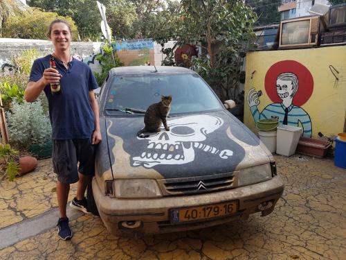 Overstay-tlv Backpackers Hostel