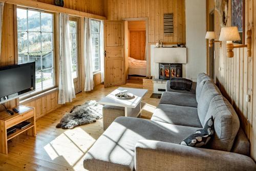 Lodge J�lsterlia Hyttetun