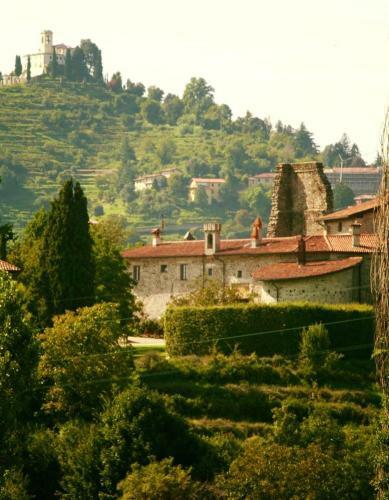 Bed & Breakfast Castello Di Cernusco Lombardone