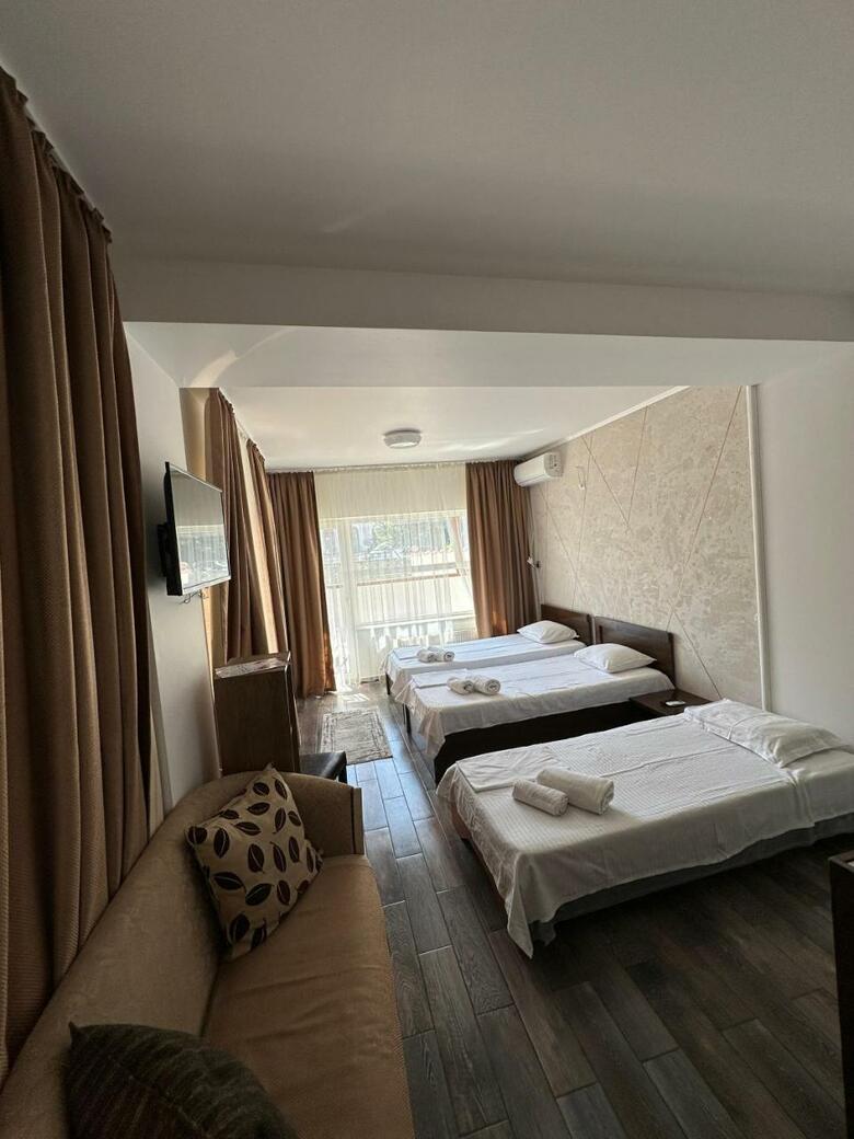 Ave Hotel Victoriei