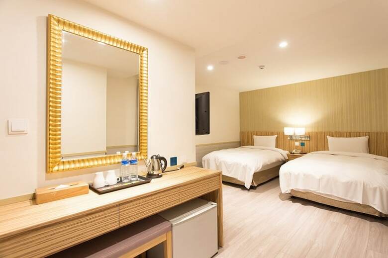 Rainbow Hotel