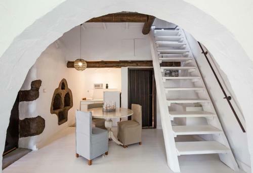 Agroturismo Monastery Estate