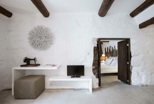 Agroturismo Monastery Estate