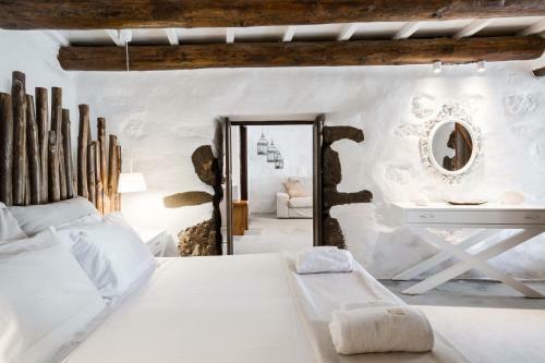 Agroturismo Monastery Estate