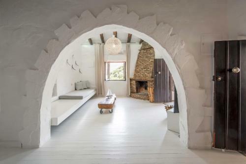 Agroturismo Monastery Estate