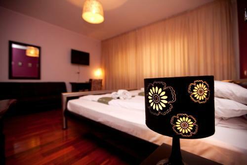 Hostal Pension Dinu Residence