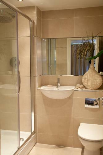 25 Millbank Riverside Townhouse