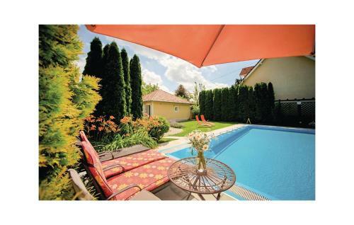 Holiday Home Z�ldfa U.-budakal�sz