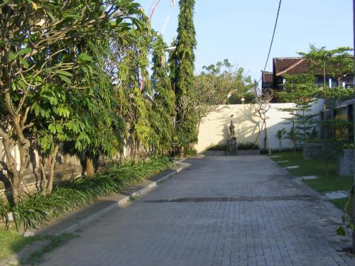 Omatha Village