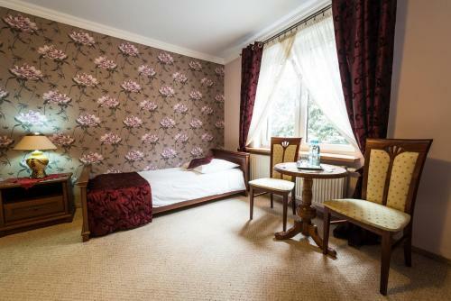 Hotel Pa?ac Akropol