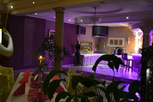 Hotel Pa?ac Akropol