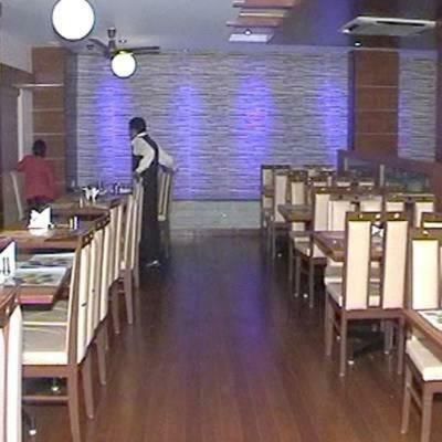 Hotel Vandematharam