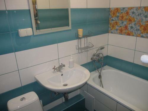 Hostal Rukavichka Guest House