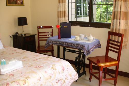 Home Stay Stc Bed And Breakfast